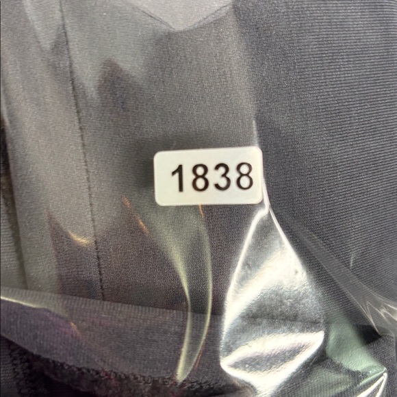 Lululemon Softstreme High-Rise Midi Skirt Charcoal Black Size 6 - Picture 11 of 11